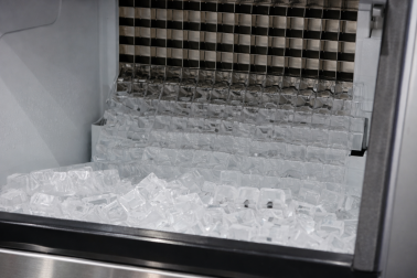 The automatic ice machine